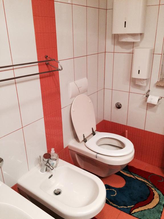 Guest House Seperic Ястребарсько Екстер'єр фото