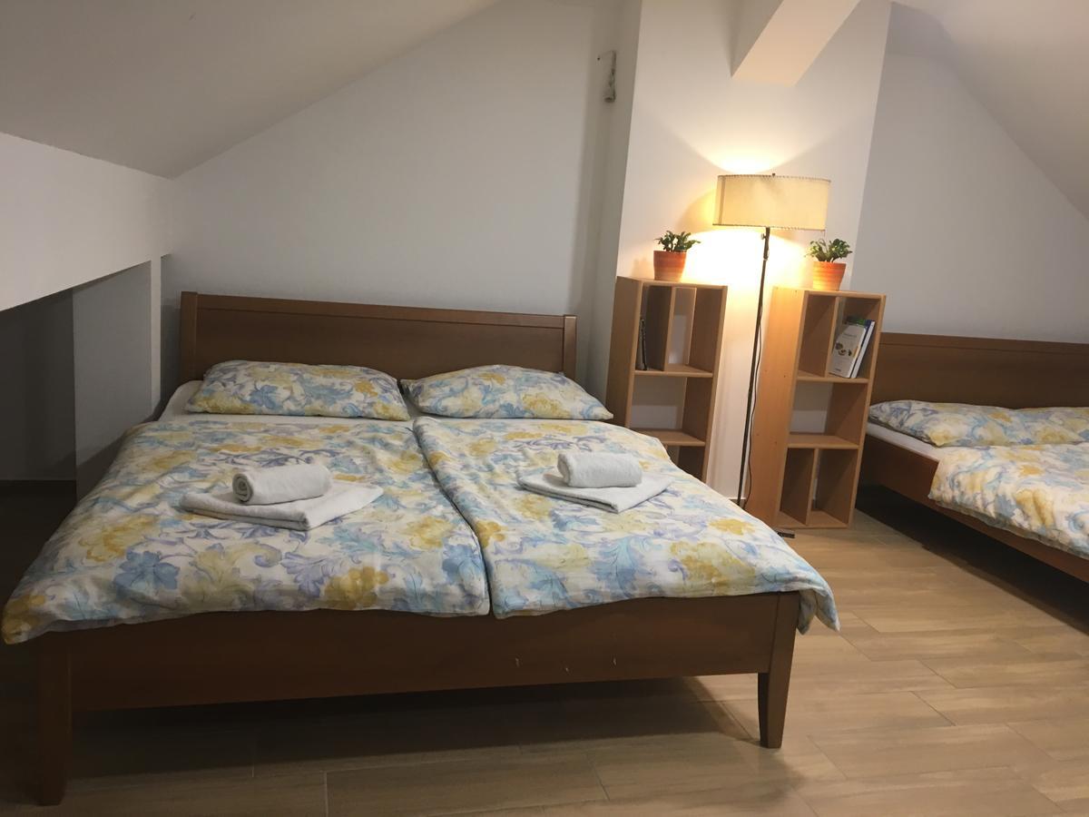 Guest House Seperic Ястребарсько Номер фото